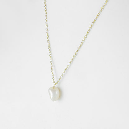 Ritta Necklace | Pearl | Gold – Plated